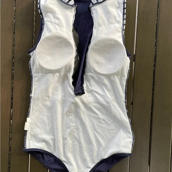 CUPSHE RASH GUARD SLEEVELESS ZIP BOYLEG SURF SNORKEL SWIMSUIT!! - Picture 12 of 15